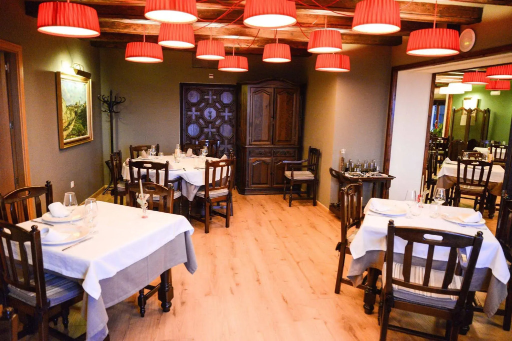 Hotel Cardenal Ram