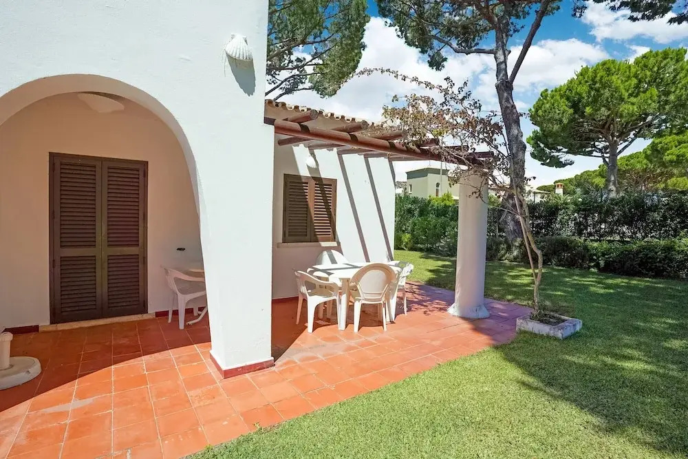 Villa in Vilamoura with Private Pool