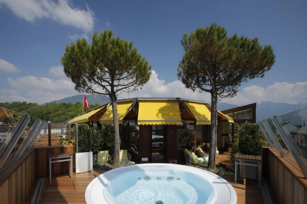 Astra Vevey Hotel & Restaurant