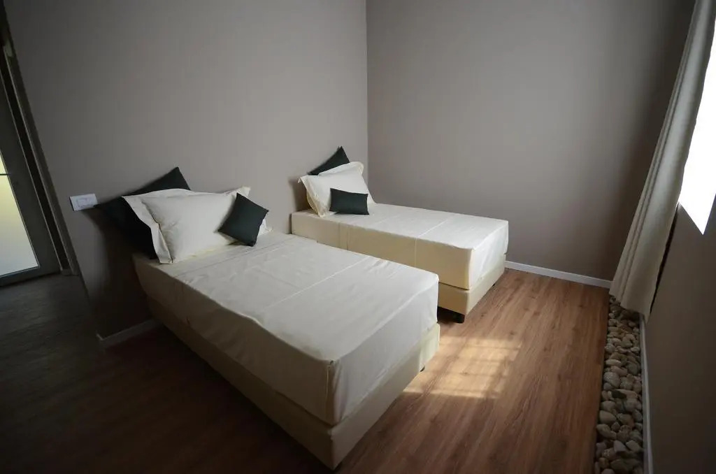 2Rooms Bed  Basta
