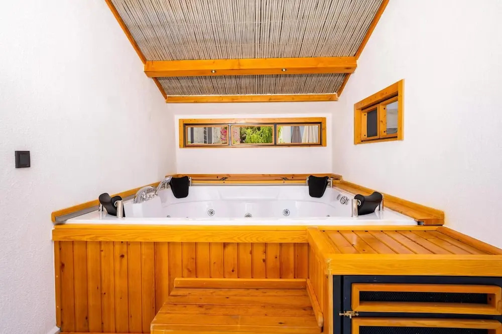 Charming 4-bed Villa in Kalkan Magnificent View