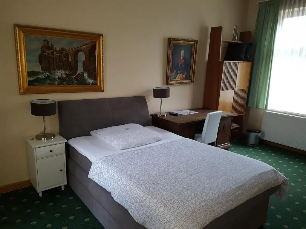 Schillers Hotel & Café - GARNI