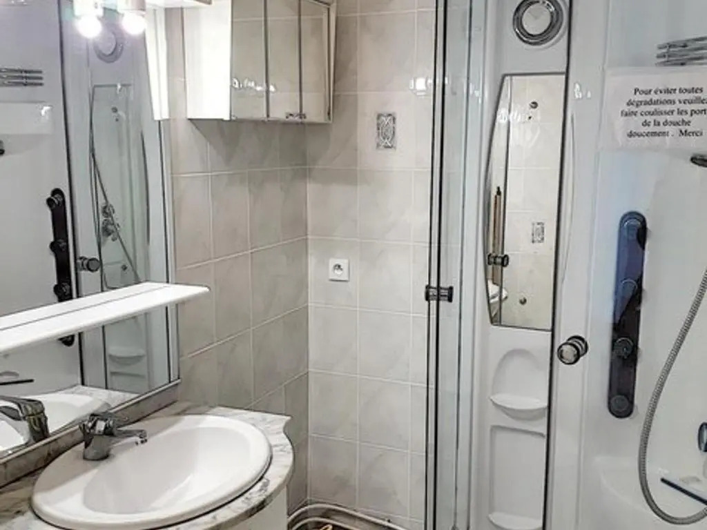 Appartement Bormes-les-Mimosas, 2 pièces, 4 personnes - FR-1-610-61