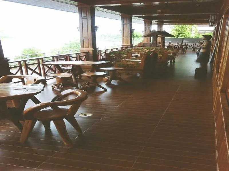 Bann Lamoonaoonkhong Hotel