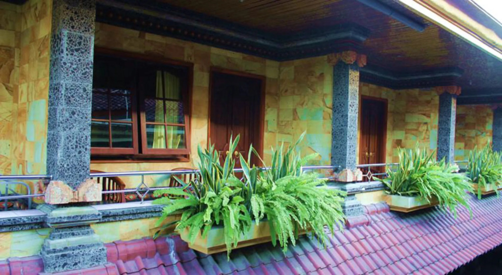 Segara Sadhu Inn Kuta by ecommerceloka