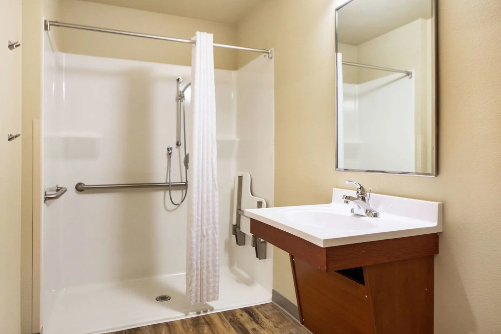 Econo Lodge Burlington I-70