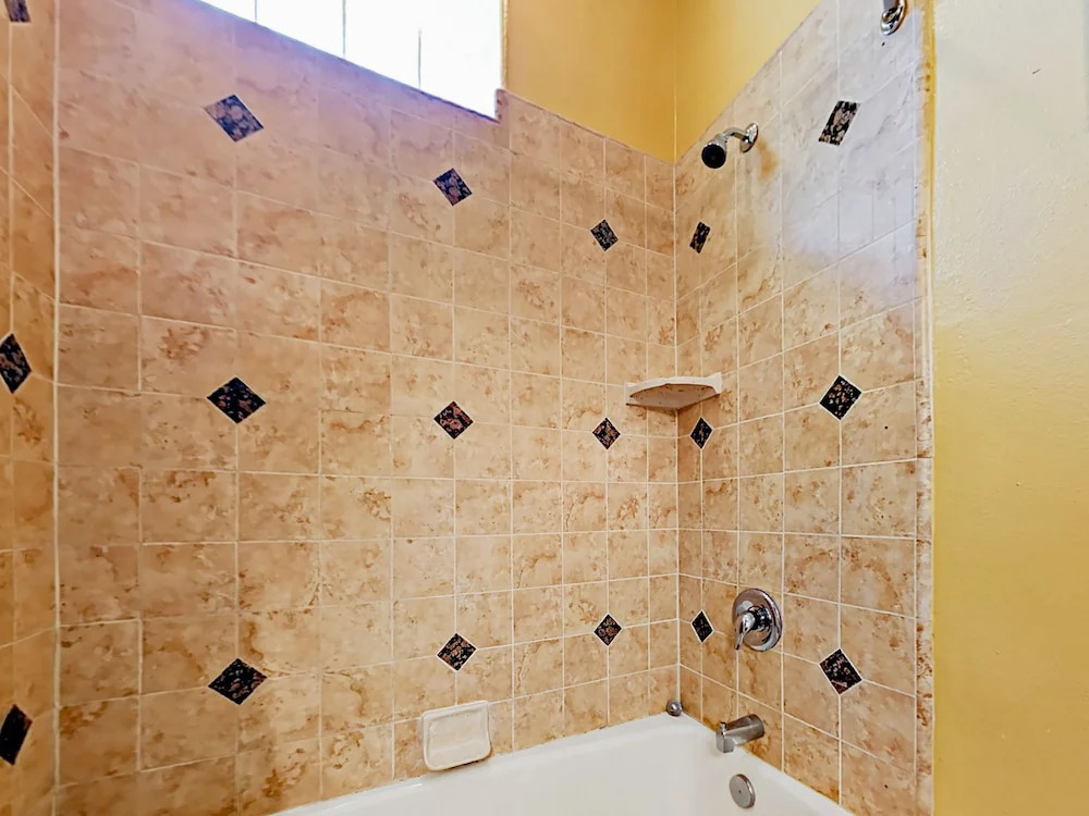 126 Cora Lee Condo Unit 4 2 Bedrooms 2 Bathrooms Condo
