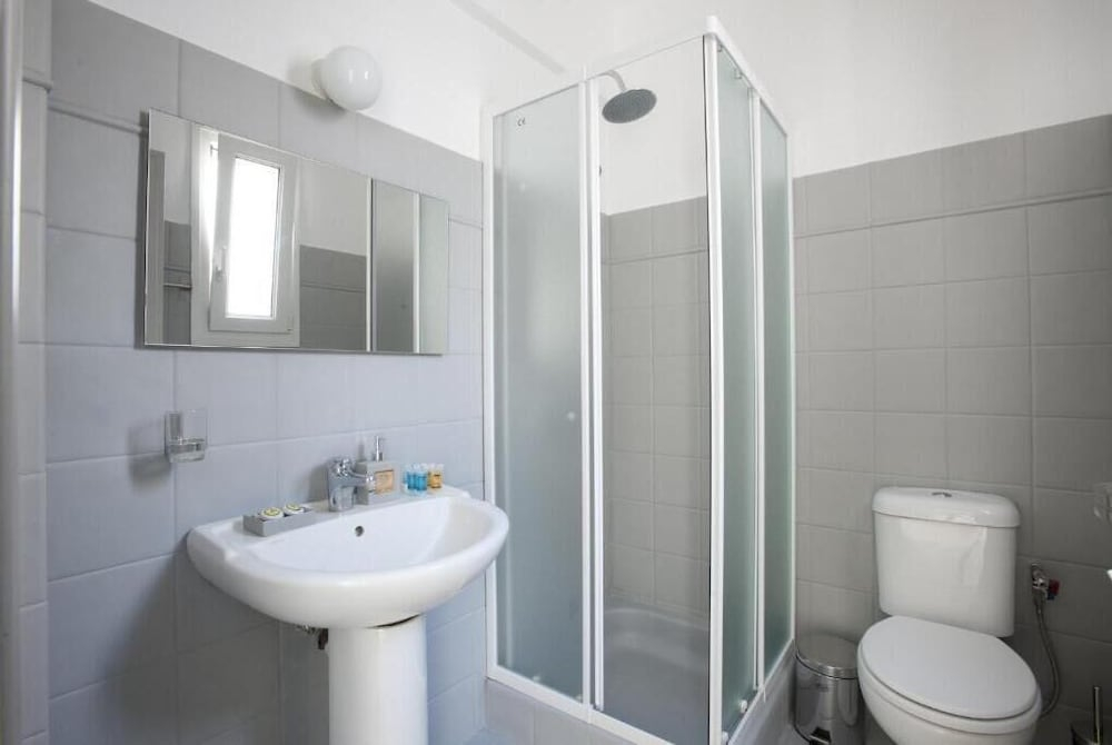 Ano Patisia A Fully Renovated Penthouse