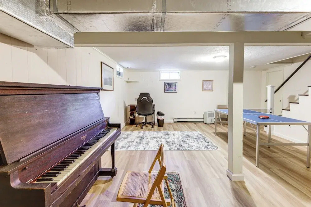 Game Room + Patio: Quiet Centerville Beach Base