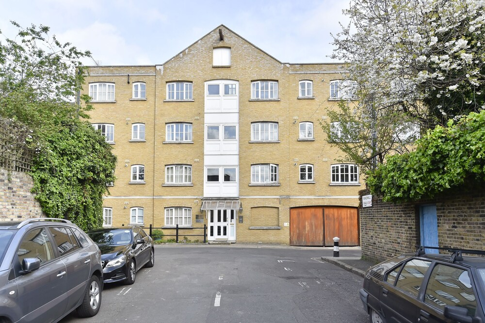 Beautiful flat with terrace