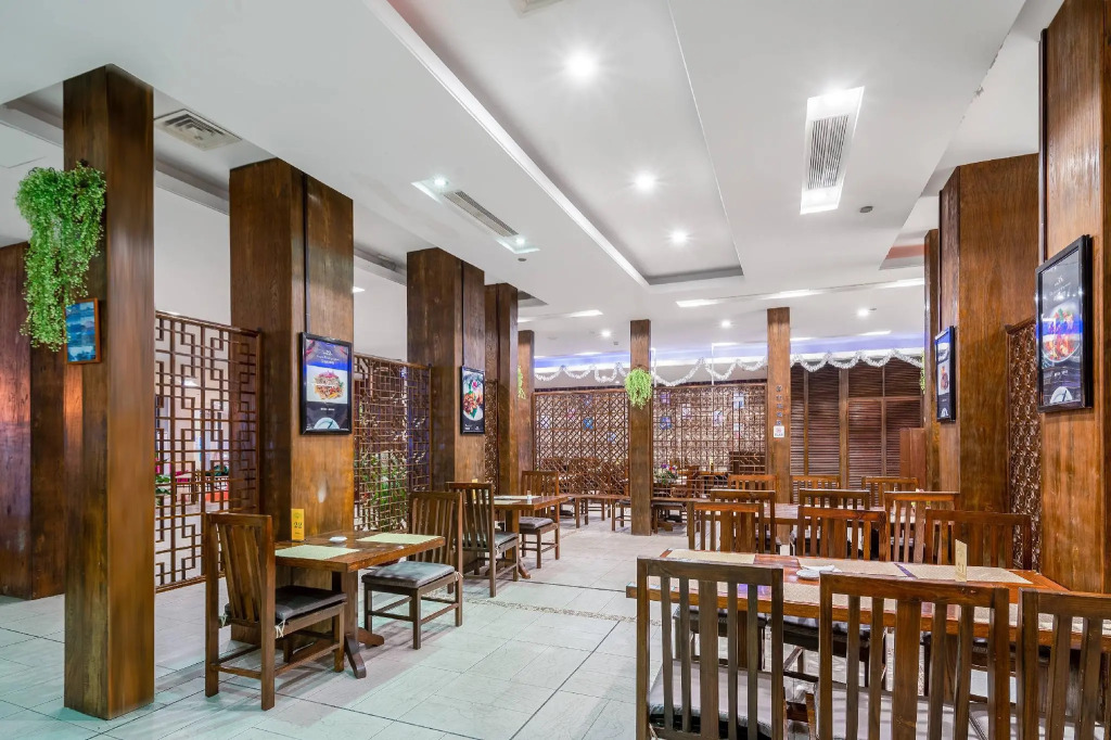Chinflux Mandarin Hotel