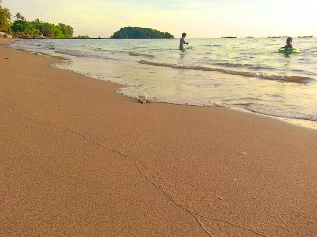 Isle Beach Resort Krabi-SHA