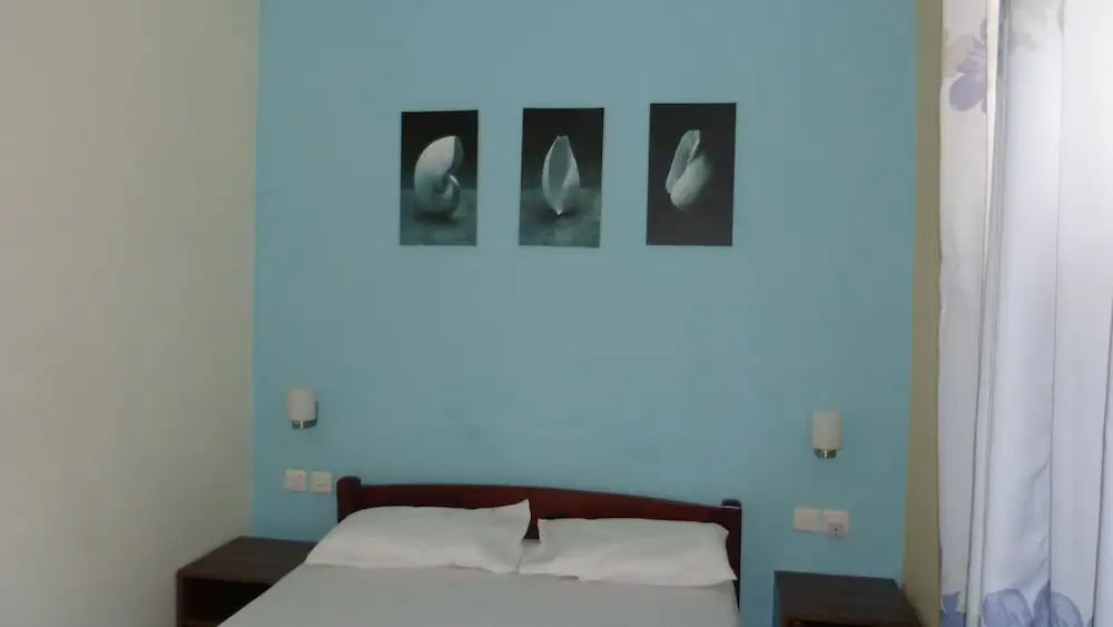 Le Cactus Guesthouse