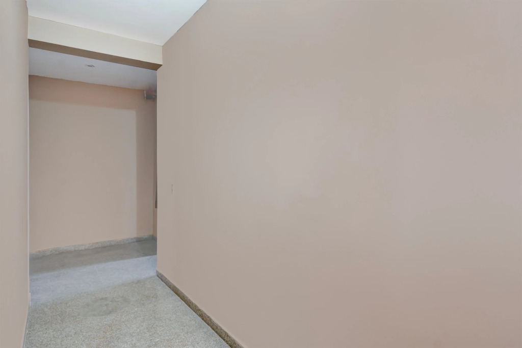 Super Hotel O Sector 23 Udyog Vihar