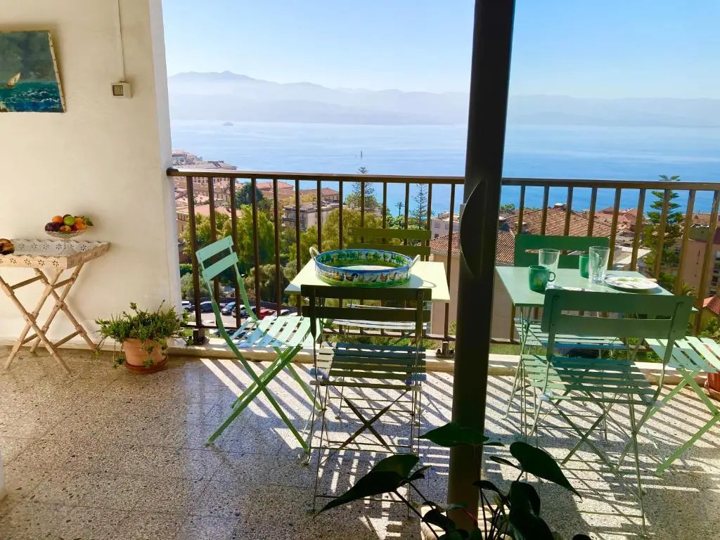 AJACCIO VUE MER, 3 chambres, 6 personnes
