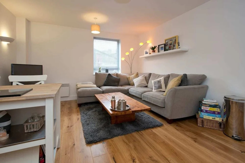 2 Bedroom City Centre Apartment
