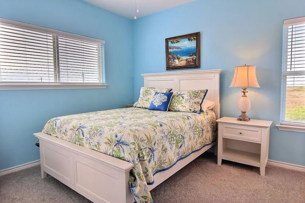 Blue Calypso Asl609 5 Bedrooms 5 Bathrooms Home