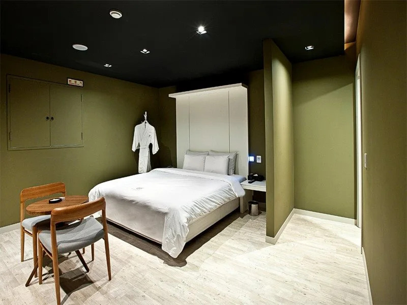 Hotel Theme