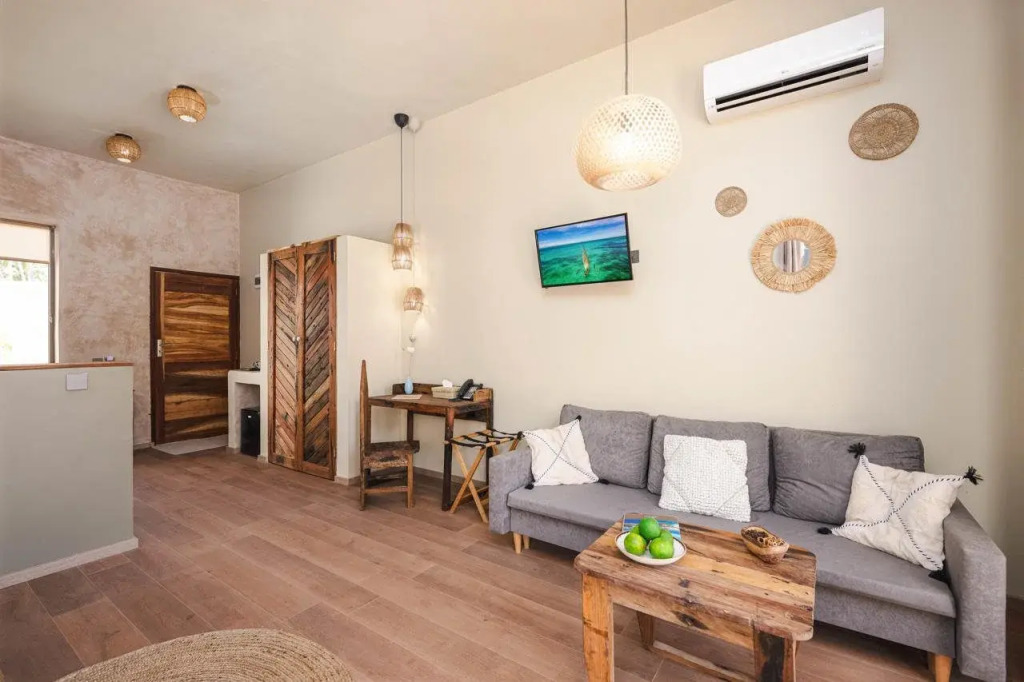 Clove Island Essence & Spa Boutique