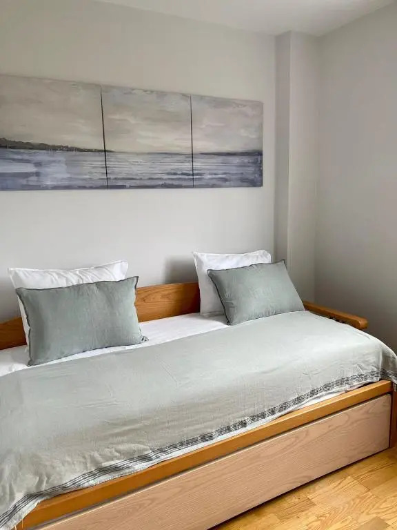 Valdenoja-Sardinero Apartment Suite Beach