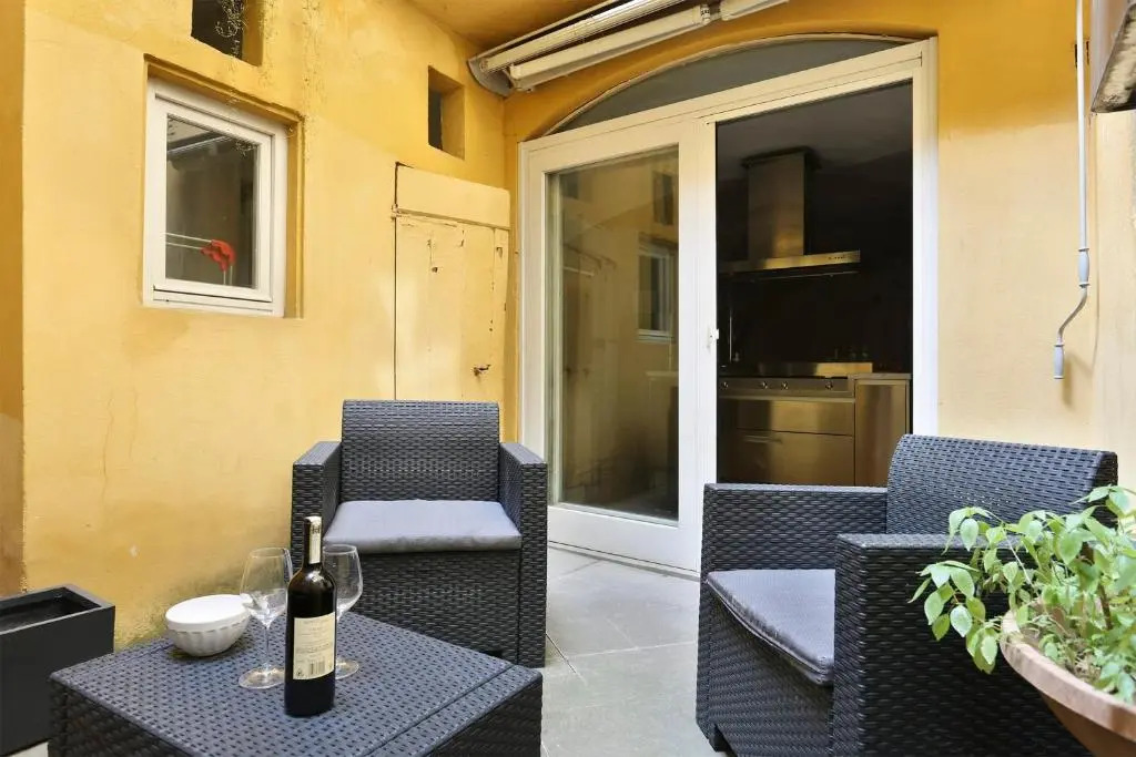 Pontevecchio Luxury Suite AMAZING LOCATION! hosted by Sweetstay