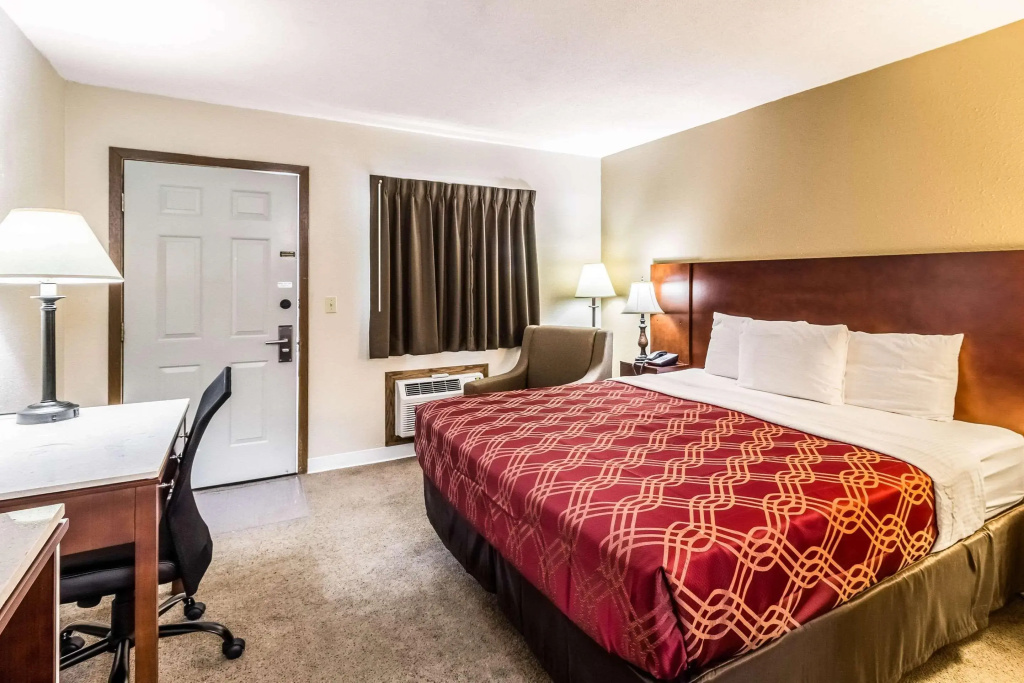 Econo Lodge - Valley City
