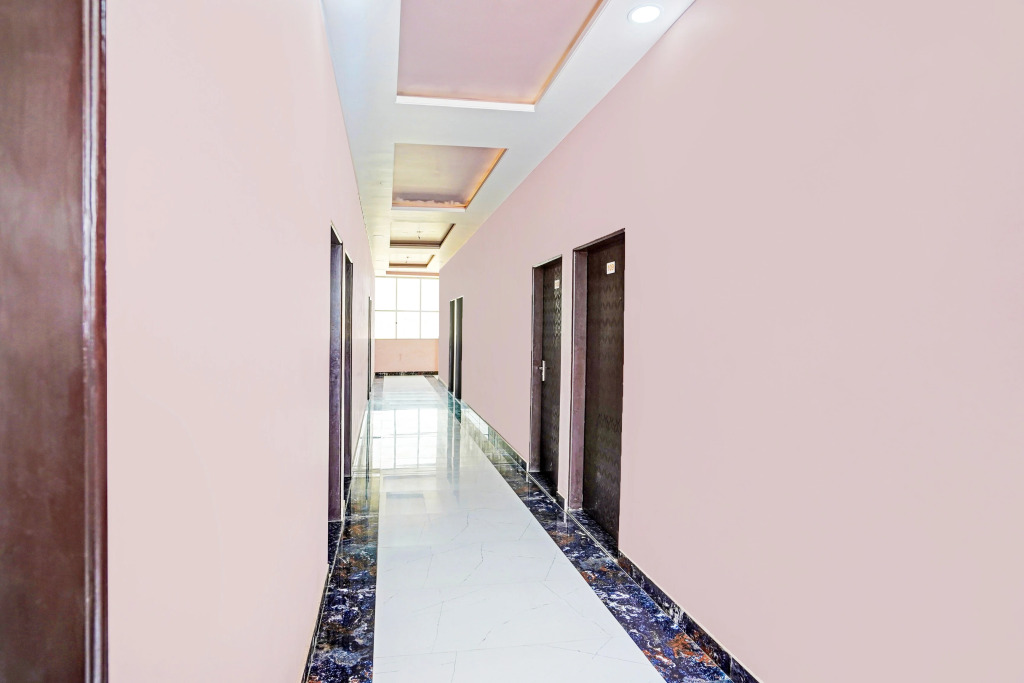 Hotel O Mansarovar Sector 8 Formerly Hotel KV Palace Mansarover Metro Station