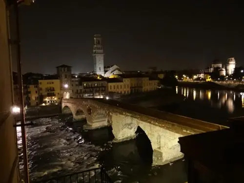 Theater Verona Apartment