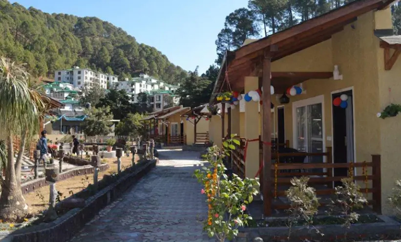 Foxoso Misty Oaks Resort, Bhowali