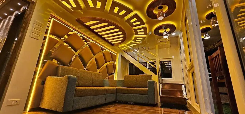Cosy Boathouse
