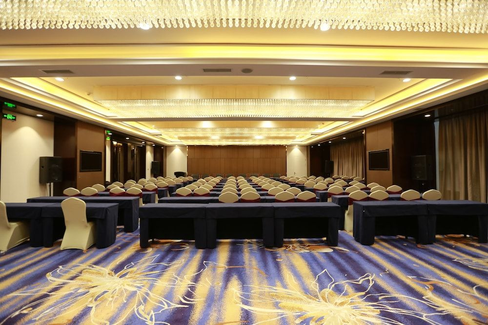 Tianyue Minshan Hotel