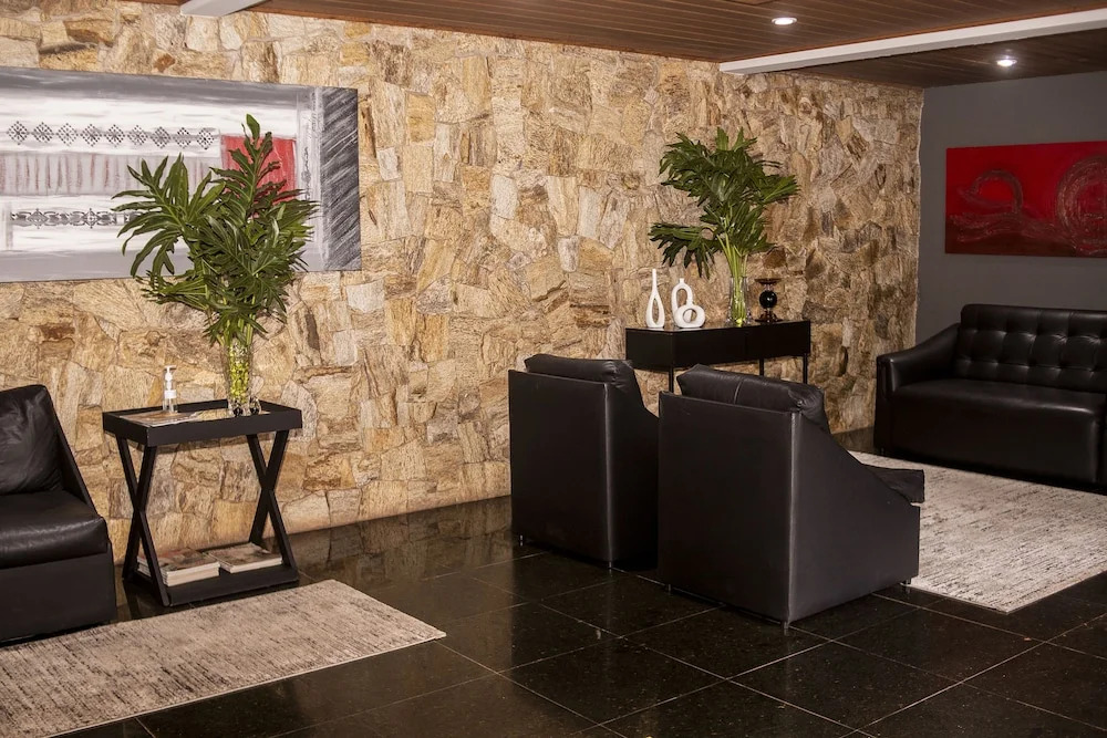 Premier Hotel