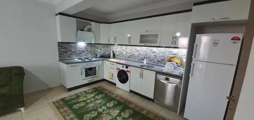 3+1 sea1km 125mt2 Furnished luxury apartment 1.kat