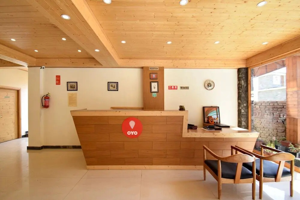 The Woodbine by OYO Rooms