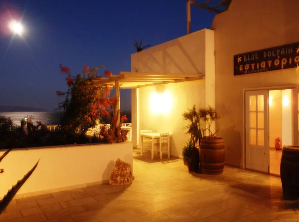 Paros Blue Dolphin FULLY RENOVATED by RIVEA GROUP