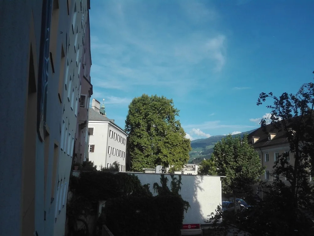 Hotel kontor