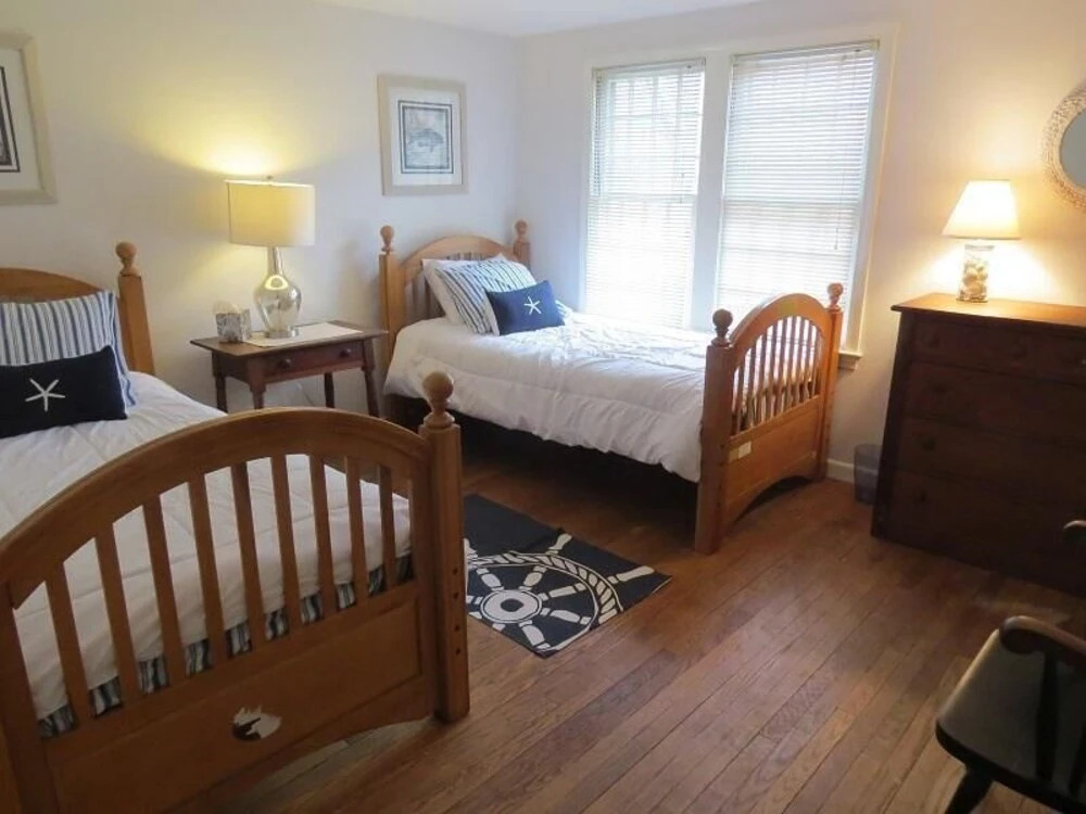 76 Olde Towne Lane - Four Bedroom House