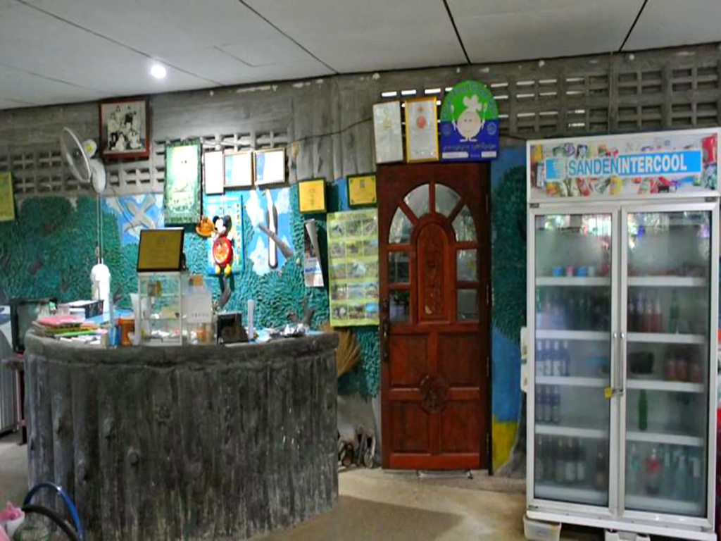 Khao Sok Island Resort and Spa