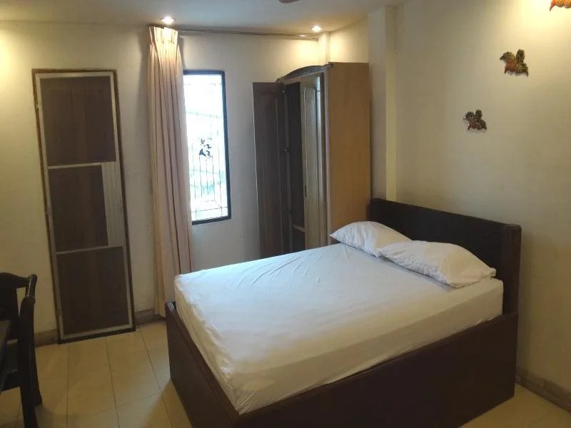 Tuk Mansion