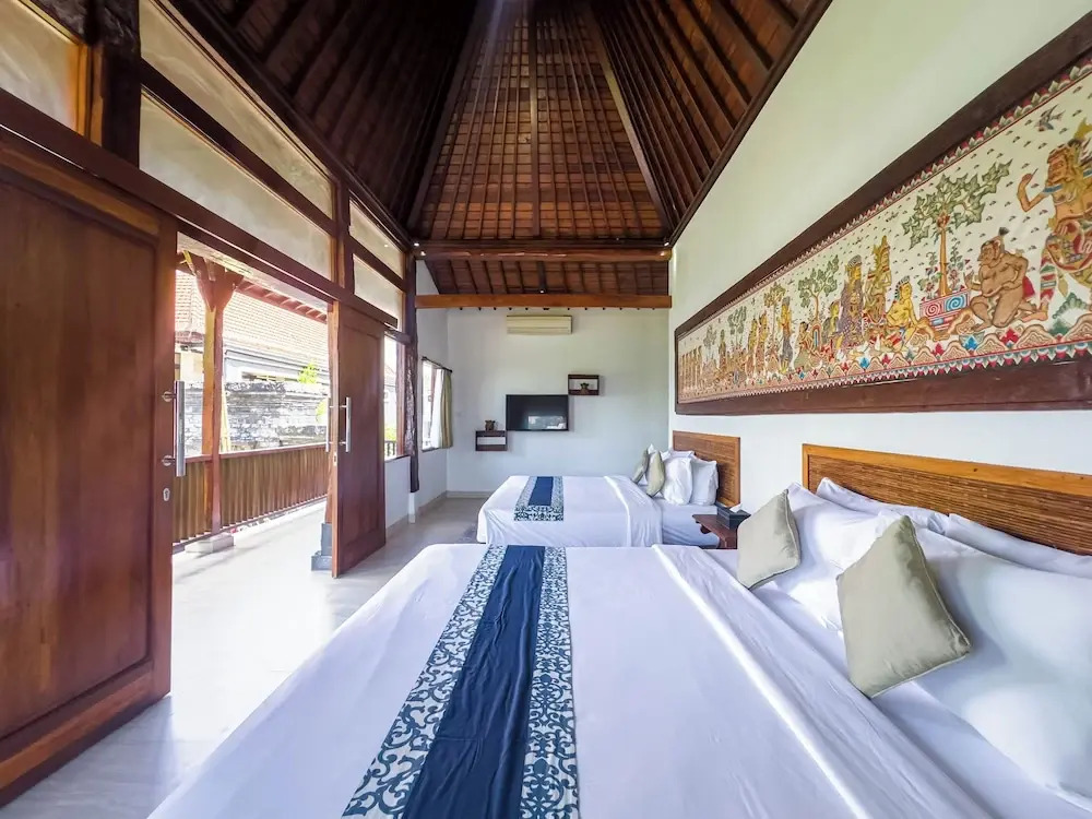 Giriya Amerta Hotel