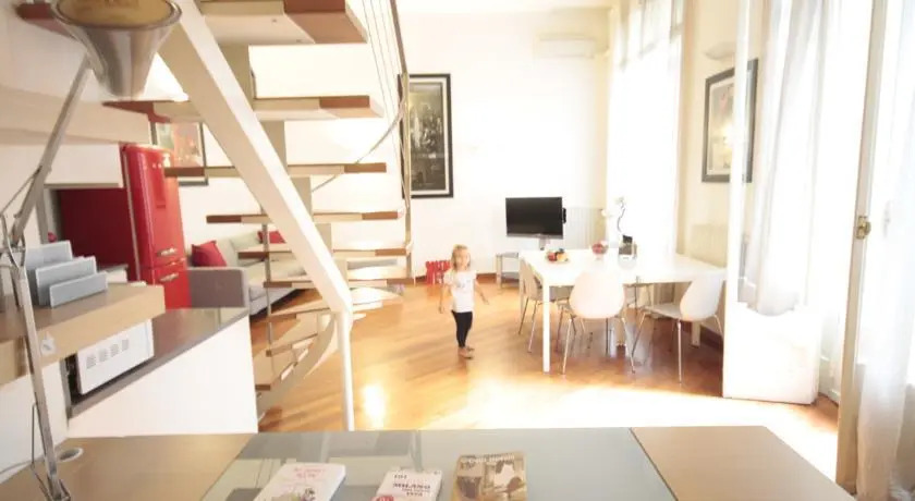 Apartment Near Sforzesco Castle