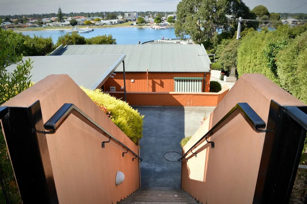 Ocean View Apartment 1
