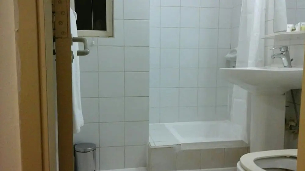 Al Raien Hotel Apartment