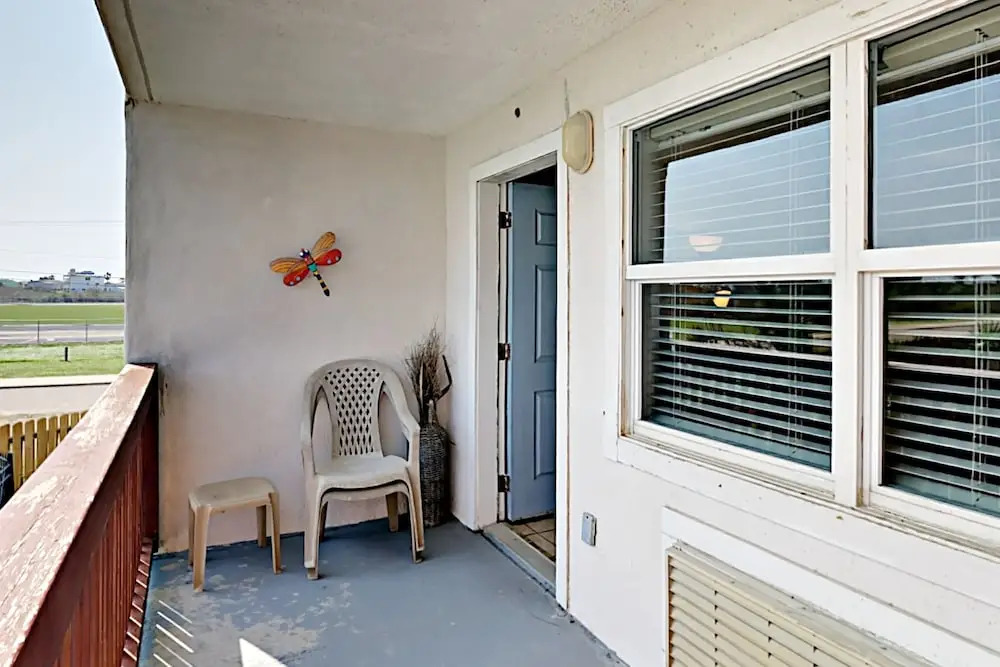 124 Sea Breeze Island Time - One Bedroom Condo