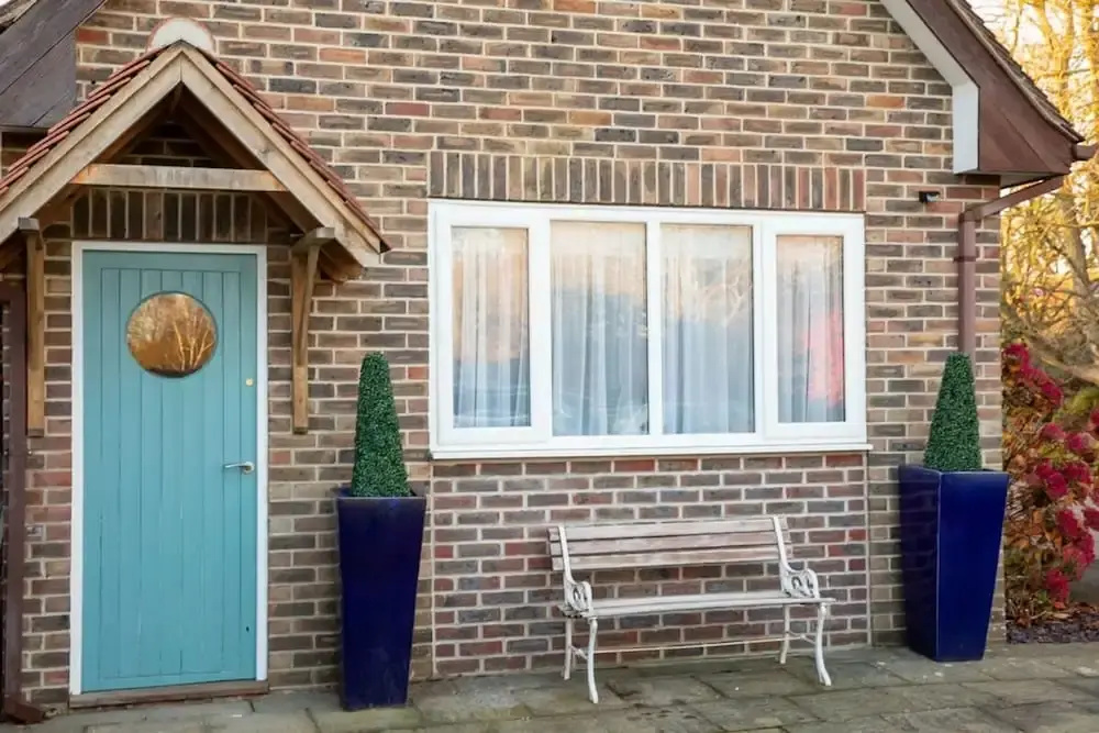 Stylish Cosy Annexe in Pretty Sailing Village