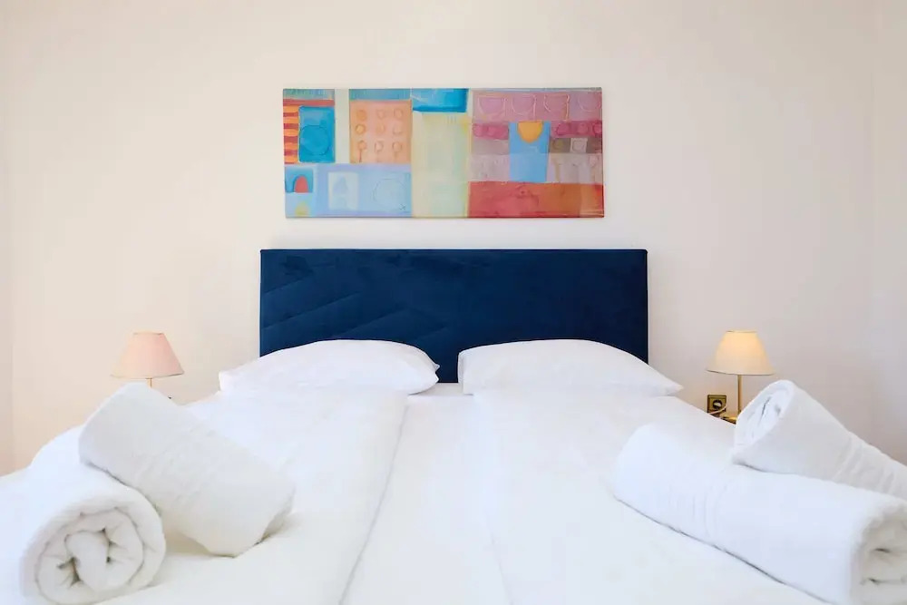 KABLARS SUNNY SUITES