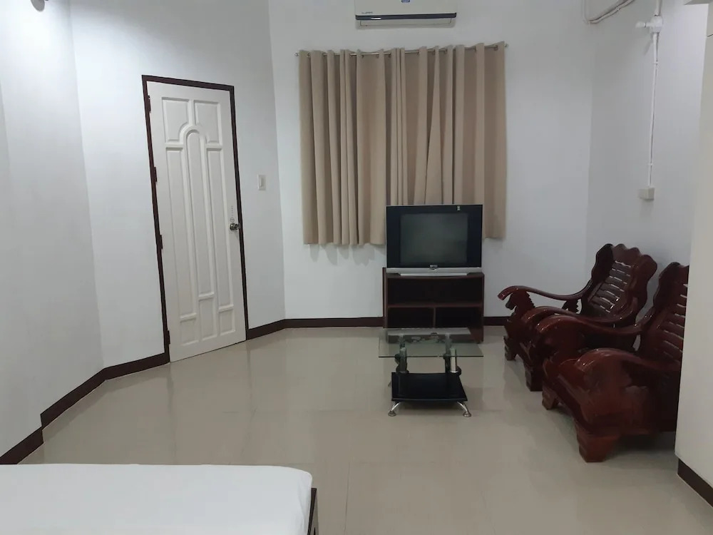 OYO 590 Sharana Pensionne
