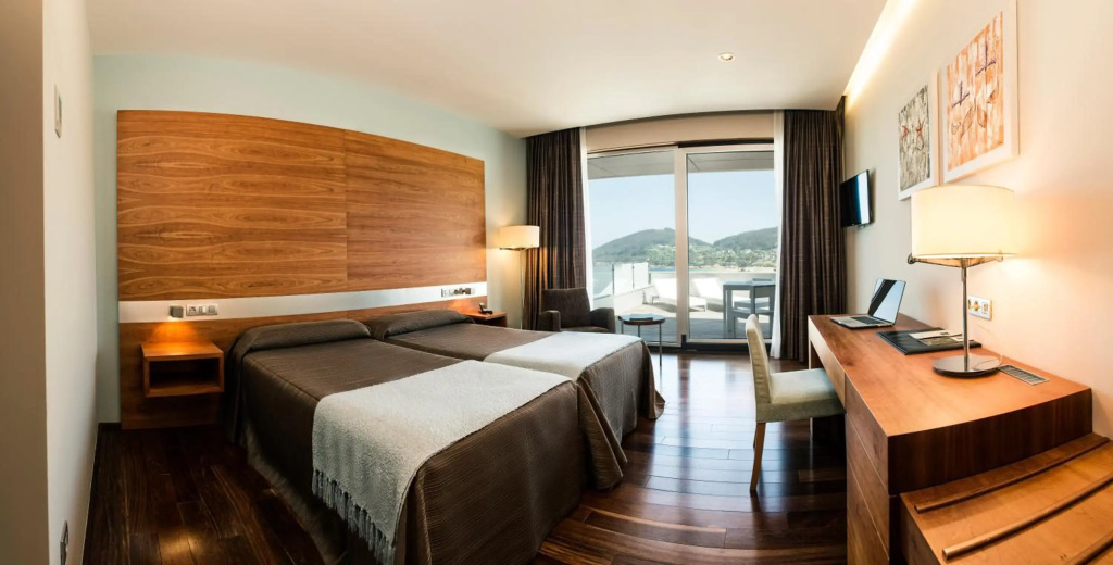 Hotel Ego