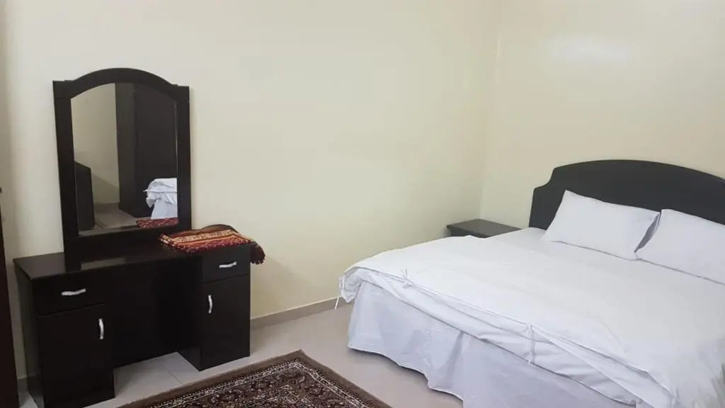 العييري للشقق المخدومة حائل 1