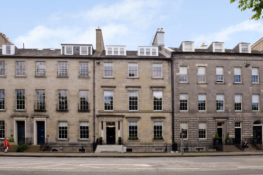 Destiny Scotland - Q-Residence